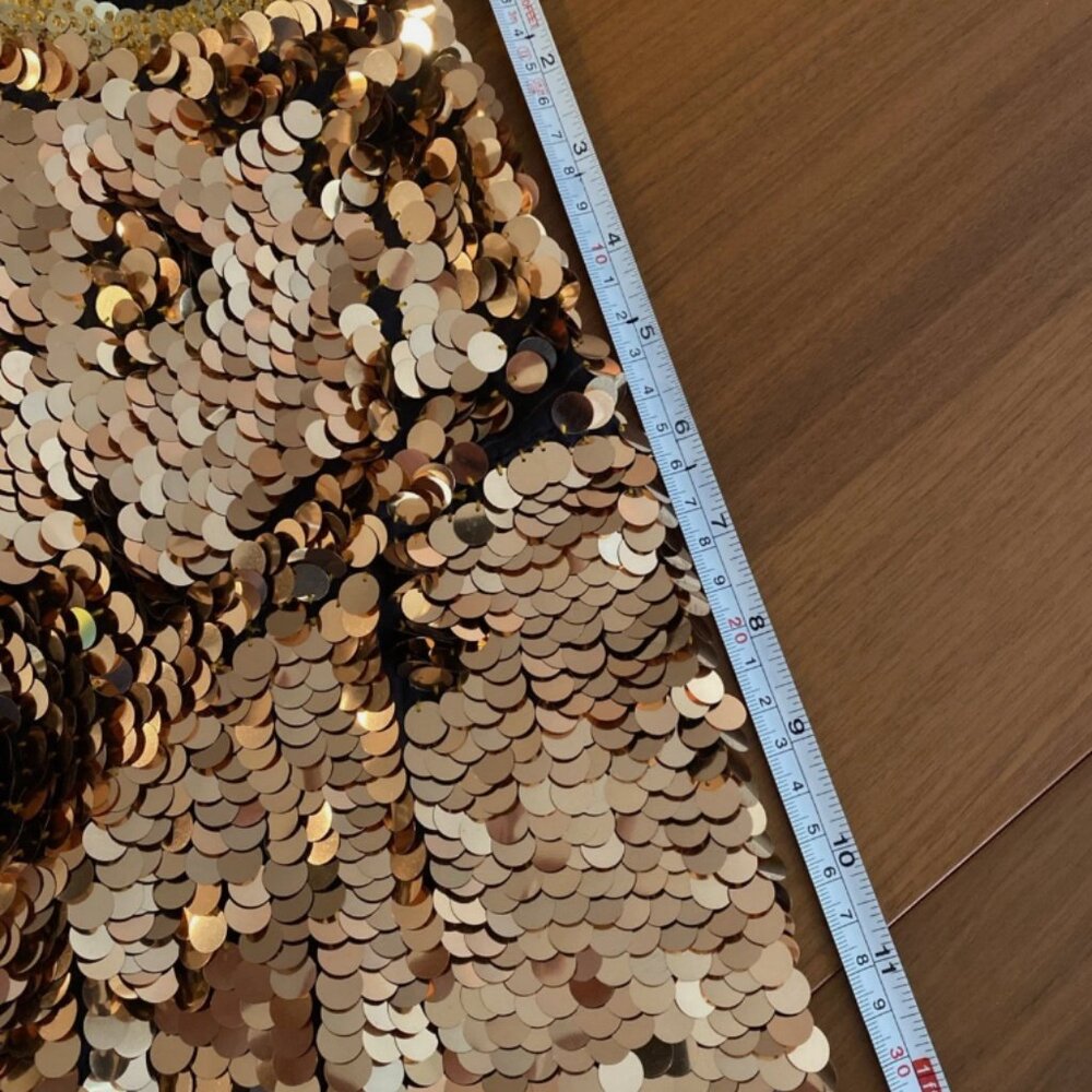 Di$Count Universe Gold Sequin Crop Tee Shirt Medi… - image 4